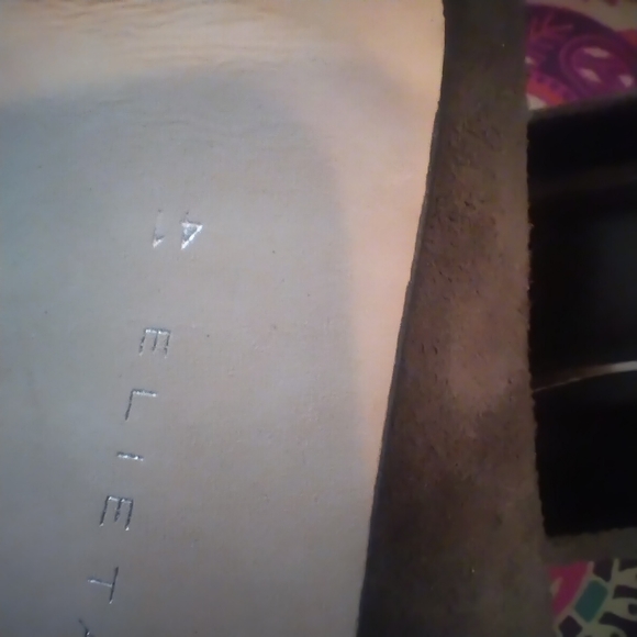 ELIE TAHARI Olive/Tan Pointy toe Suede Heels size 41 / US size 11 NWOT - Picture 5 of 7